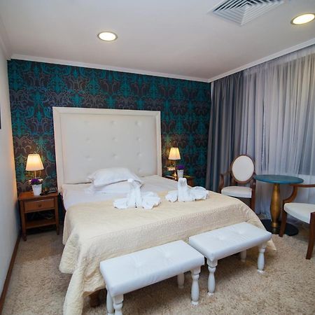 Dbh Bucharest Hotel Buitenkant foto