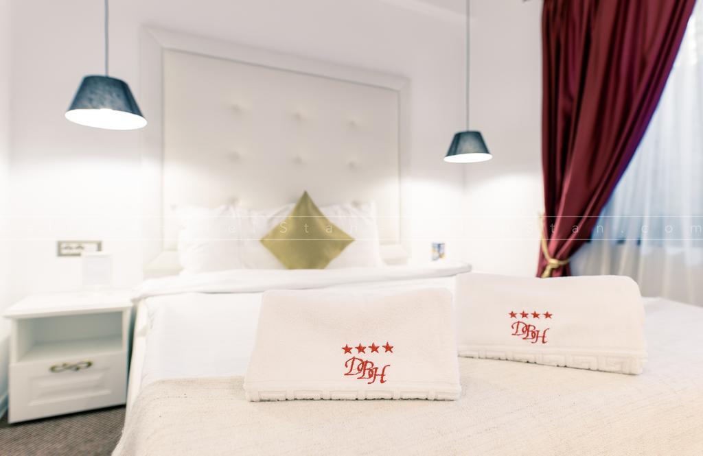 Dbh Bucharest Hotel Buitenkant foto